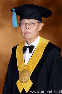 Prof. Dr. Ir. Sukaya Sastrawibawa, S.U. *